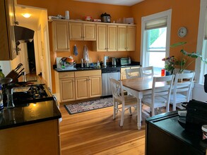 19 Worcester St, Unit 3 in Cambridge, MA - Building Photo - Building Photo