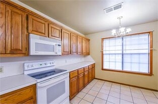 106 Davis Ln in Roland, OK - Building Photo