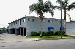 12692 Morningside Ave in Santa Ana, CA - Building Photo