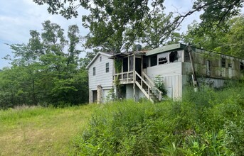 109 Boreas Dr in Desoto, MO - Foto de edificio - Building Photo