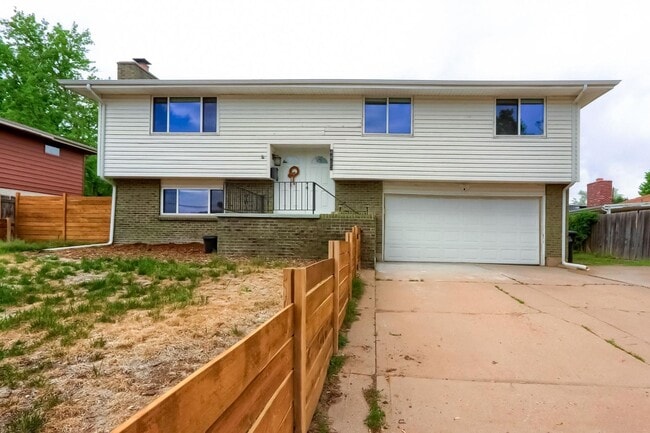 4465 W Yale Ave in Denver, CO - Building Photo - Building Photo