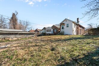 5451 Genevieve Ave in St. Louis, MO - Building Photo - Building Photo