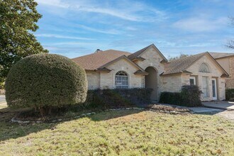 2605 Buckeye Trail in Cedar Park, TX - Building Photo - Building Photo