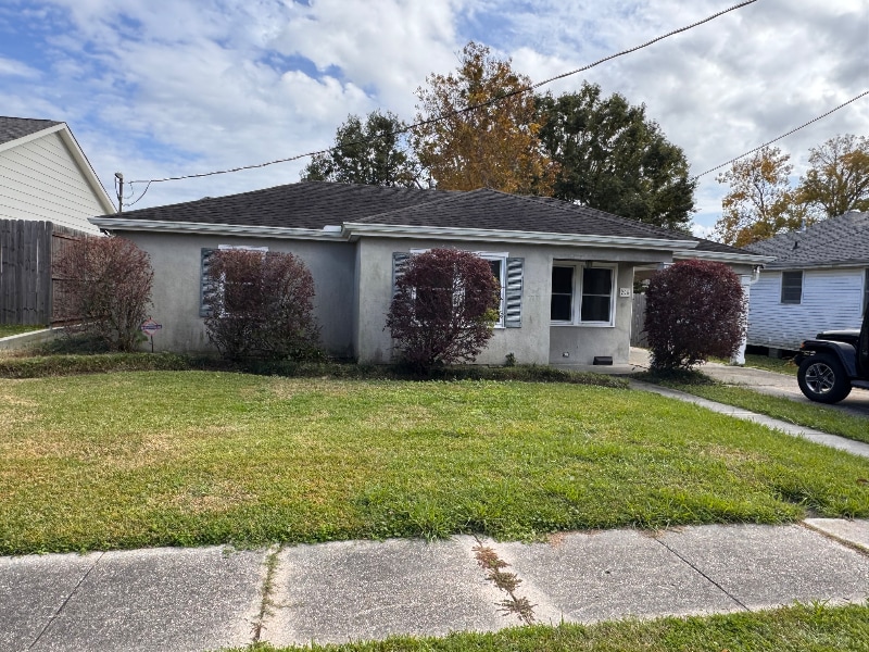 205 Little Farms Ave in River Ridge, LA - Building Photo