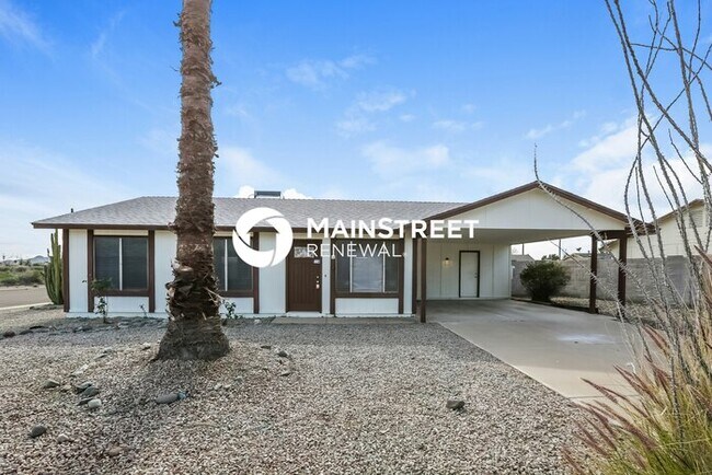 property at 1 W Kerry Ln