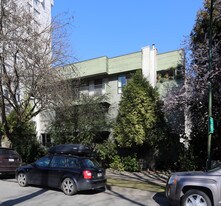 1717 Haro St Apartments