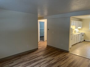 49 Briarwood Dr in Biddeford, ME - Building Photo - Building Photo