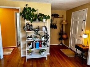 4226 27th Ave W, Unit 4226 in Seattle, WA - Building Photo - Building Photo