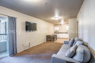 884 E 700 N in Provo, UT - Building Photo