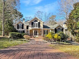 109 Elizabeth Meriwether in Williamsburg, VA - Building Photo