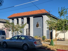 6612 Sylmar Ave in Los Angeles, CA - Building Photo