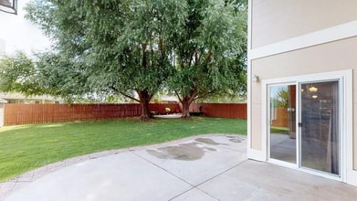 301 S Quay St in Kennewick, WA - Building Photo - Building Photo