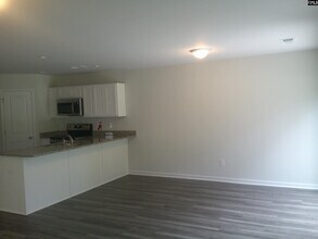 1416 Tanreall Dr in Lexington, SC - Building Photo - Building Photo