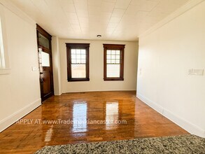 217 W High St in Womelsdorf, PA - Building Photo - Building Photo