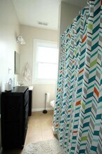 2416-2418 Lysle Ln in Cincinnati, OH - Building Photo - Building Photo