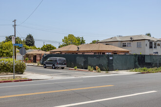 2600 S Sepulveda Blvd in Los Angeles, CA - Building Photo - Building Photo