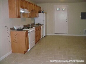 30 Decatur St in Boston, MA - Building Photo - Building Photo