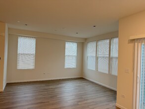 2246 Horseshoe Cir in Naperville, IL - Building Photo - Building Photo