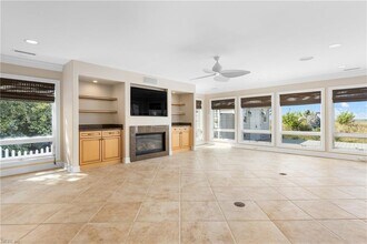 882 W Ocean View Ave in Norfolk, VA - Foto de edificio - Building Photo