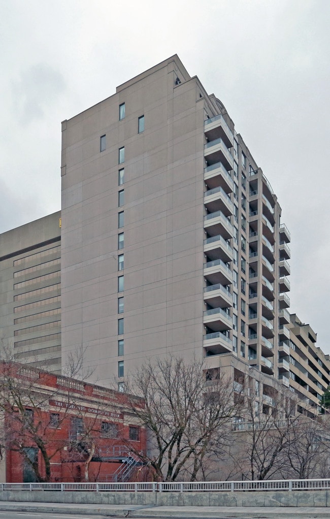 Rosedale Ravine Residences in Toronto, ON - Building Photo - Building Photo