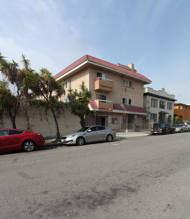 South View Apartments in Los Angeles, CA - Building Photo - Building Photo