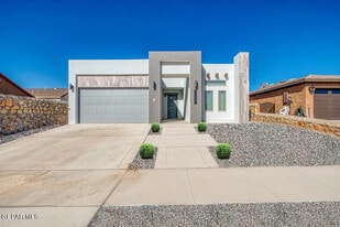 14267 John Scagno in El Paso, TX - Building Photo