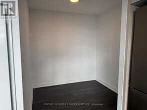 801 The Queensway in Toronto, ON - Building Photo - Building Photo