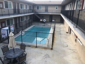 4434 W. 135th Street, in Hawthorne, CA - Building Photo - Building Photo