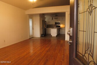 3493 Yellow Rose St in El Paso, TX - Building Photo - Building Photo