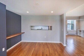 3751 Riverdale Ave, Unit 5A in Bronx, NY - Foto de edificio - Building Photo