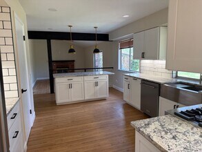 3140 Westcliff Dr W in Colorado Springs, CO - Building Photo - Building Photo