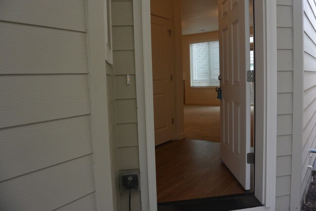 13106 NE 25th St in Vancouver, WA - Building Photo - Building Photo