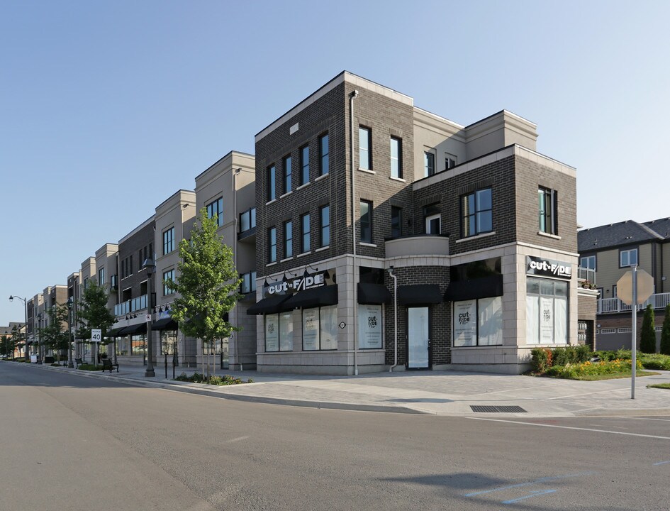 The Preserve in Oakville, ON - Building Photo