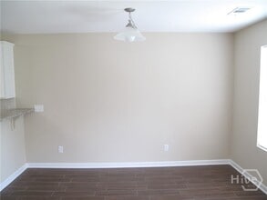 145 Connor Lp in Richmond Hill, GA - Building Photo - Building Photo