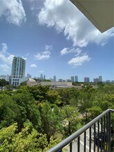 2701 SW 3rd Ave in Miami, FL - Building Photo - Building Photo