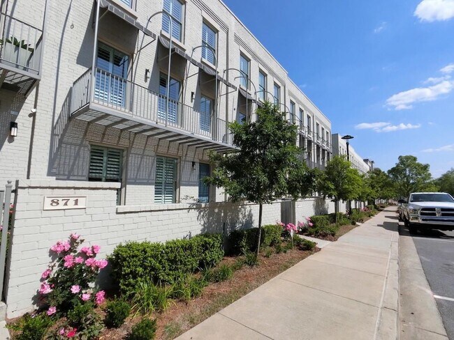 871 3rd St in Alpharetta, GA - Building Photo - Building Photo
