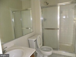 14262 Heritage Crossing Ln in Centreville, VA - Building Photo - Building Photo
