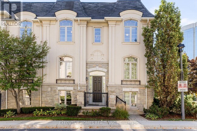 4131 Shipp Dr in Mississauga, ON - Building Photo - Building Photo