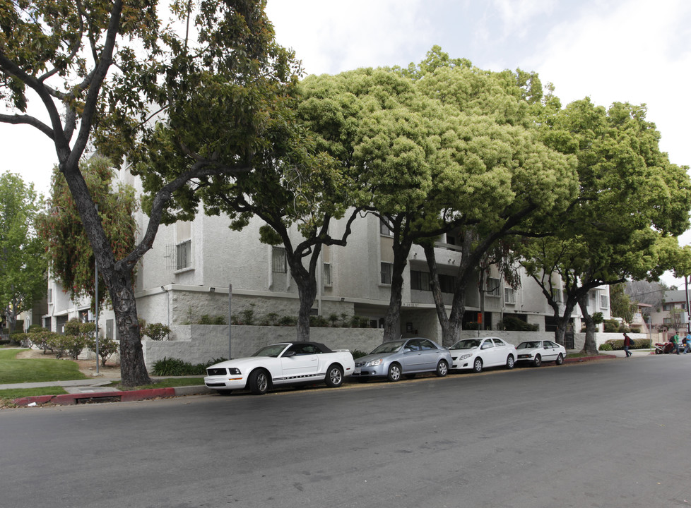 Terrace Apartments - Student Housing in Los Angeles, CA - Building Photo