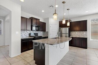 7110 Overview Rd NE in Rio Rancho, NM - Building Photo - Building Photo