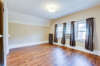 1166 South Ave, Unit 3 in Pittsburgh, PA - Building Photo - Building Photo