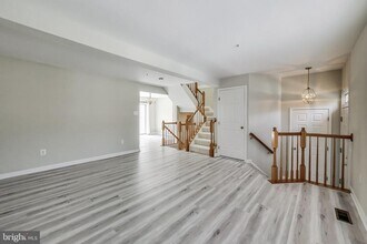 13504 Hayworth Dr in Rockville, MD - Building Photo - Building Photo