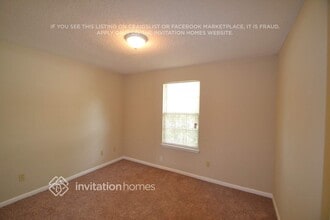 2743 McCormick Woods Dr in Jacksonville, FL - Building Photo - Building Photo