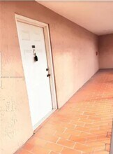 5765 W 25th Ct in Hialeah Gardens, FL - Building Photo - Building Photo