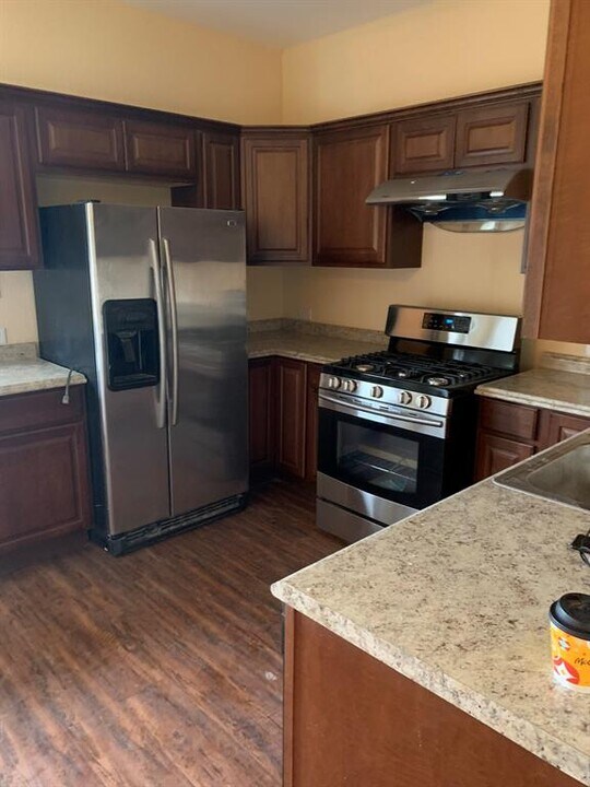 8607 Beviamo St Photo