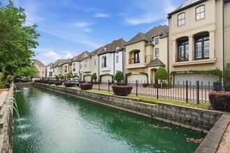 6527 Clarewood Oak Estates Ln in Houston, TX - Building Photo - Building Photo