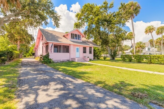 property at 4440 Halifax Dr