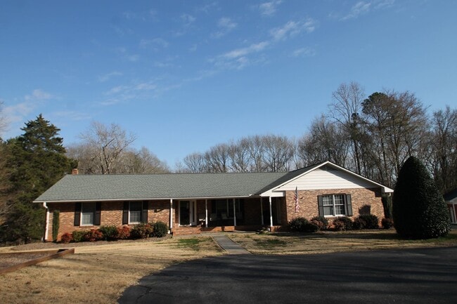 1171 Kimbrell Rd in Fort Mill, SC - Building Photo - Building Photo