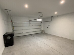 2633 Ginseng Ivy St in Apopka, FL - Foto de edificio - Building Photo