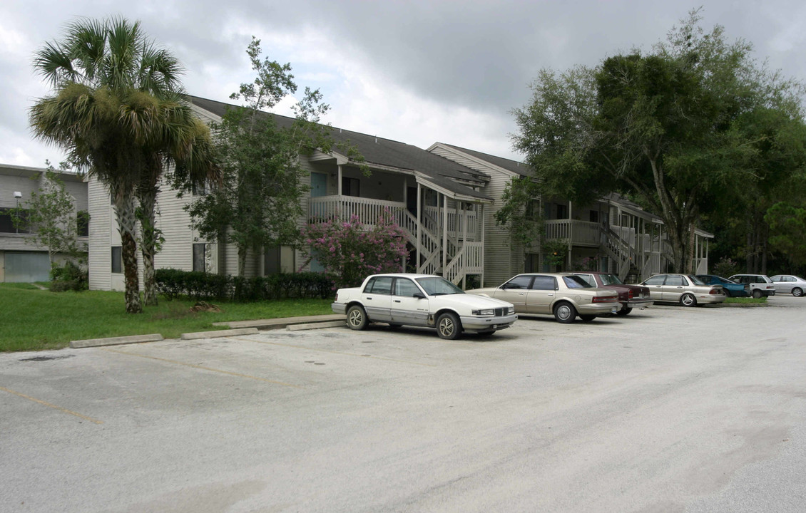 Fairway Woods I in Titusville, FL - Foto de edificio